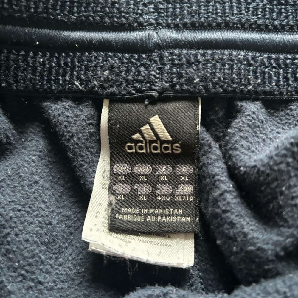 Y2k navy baggy adidas sweatpants - Picture 4 of 6